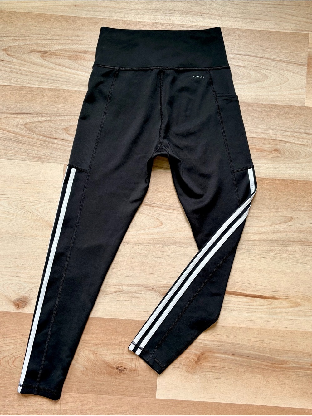 Adidas Women’s Climalite 3-Stripe Black Workout Legging Pants Size Small - Picture 3 of 5